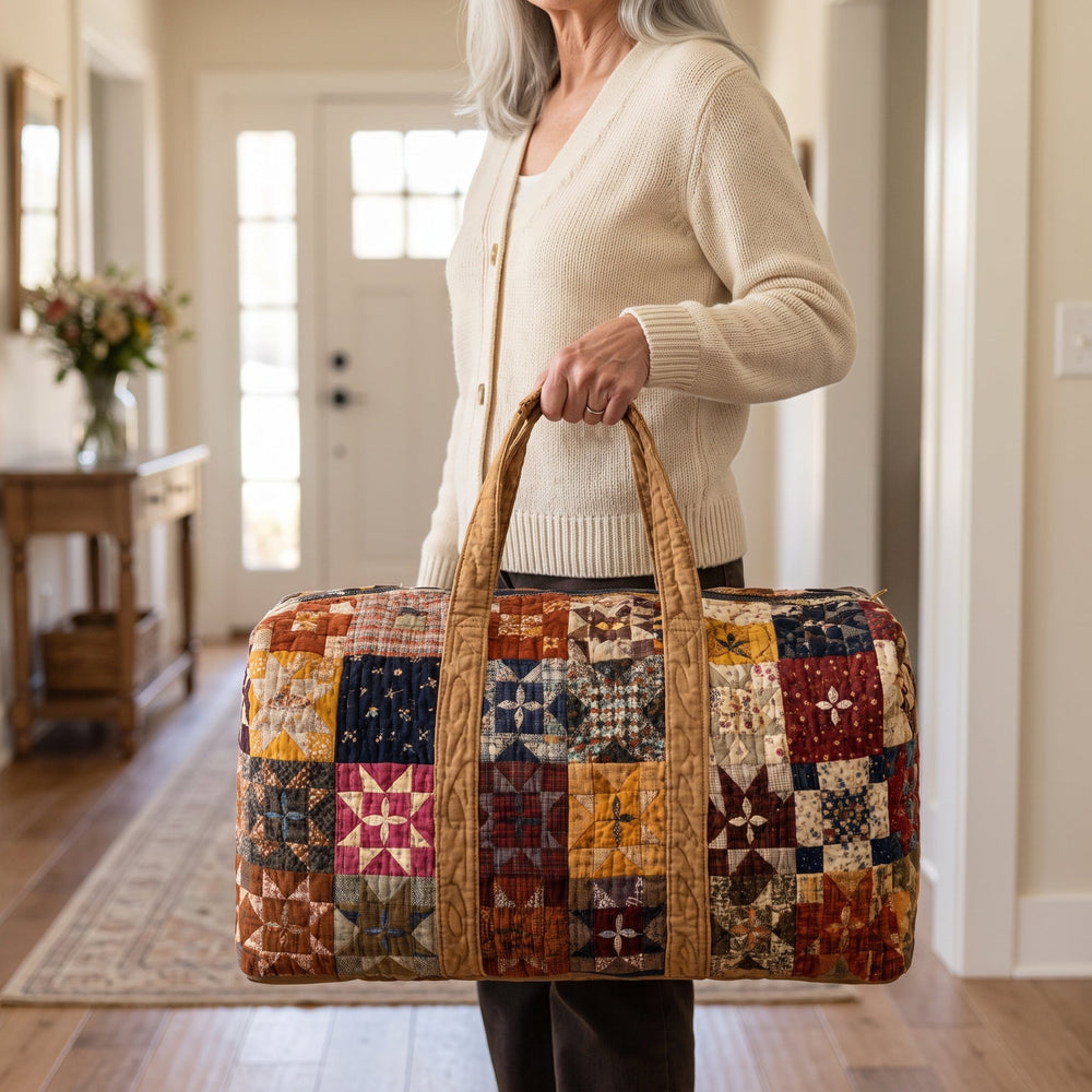 Bolso de Viaje Acolchado — Jardín que Susurra: en uso