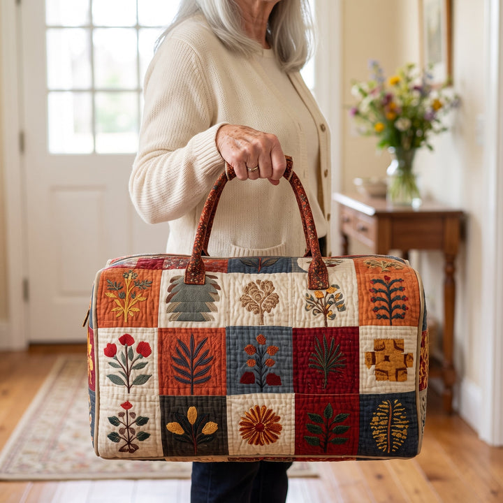 Bolso de Viaje Acolchado — Serenata de Pétalos: en uso