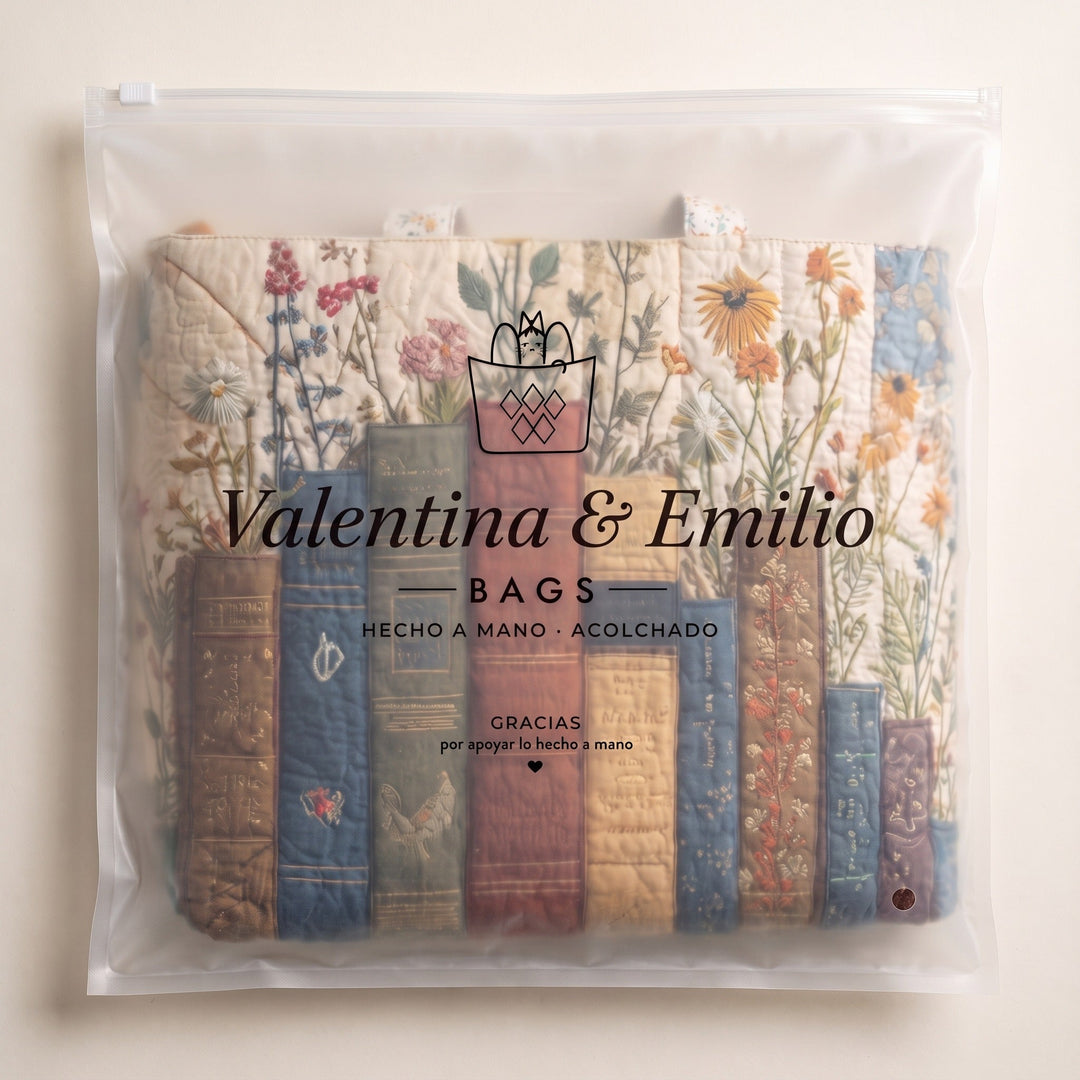 Bolso Artesanal Acolchado — Libros y Flores